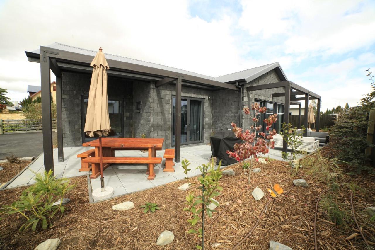 Black Stilt Retreat, Stunning Luxury Property Twizel Exterior foto